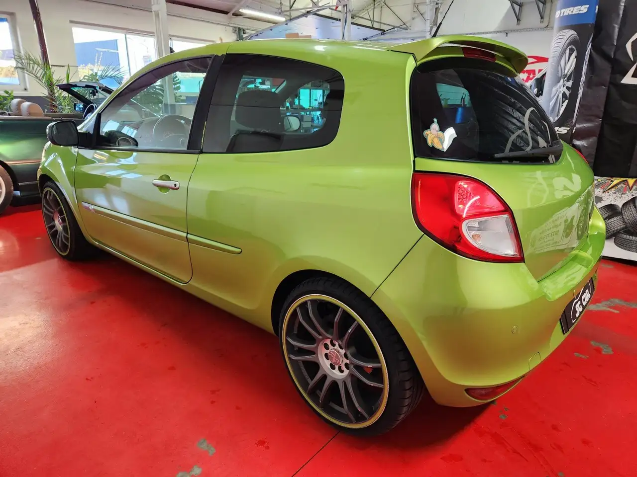 Renault Clio Citadine 3 portes — photo 5
