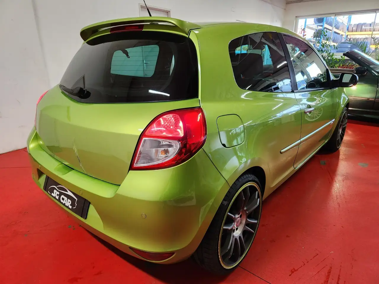Renault Clio Citadine 3 portes — photo 4