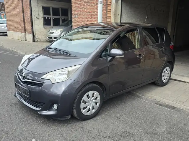 Toyota Verso-S Verso S 1.33 VVT-i  EXPORT AFRIQUE