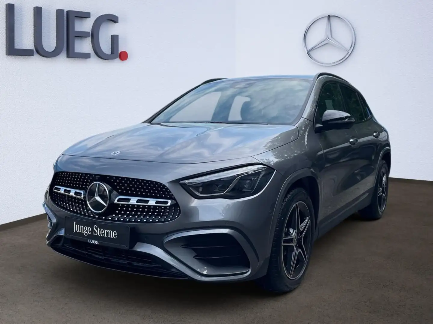 Mercedes-Benz GLA 200 d AMG-EDITION+NIGHT+SOUND+WINTER Grau - 1