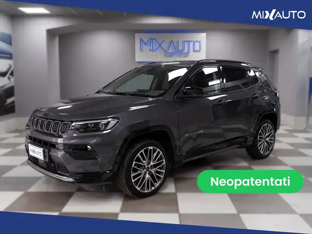 Jeep Compass 1.5 Turbo T4 MHEV Summit 2WD 130CV DCT