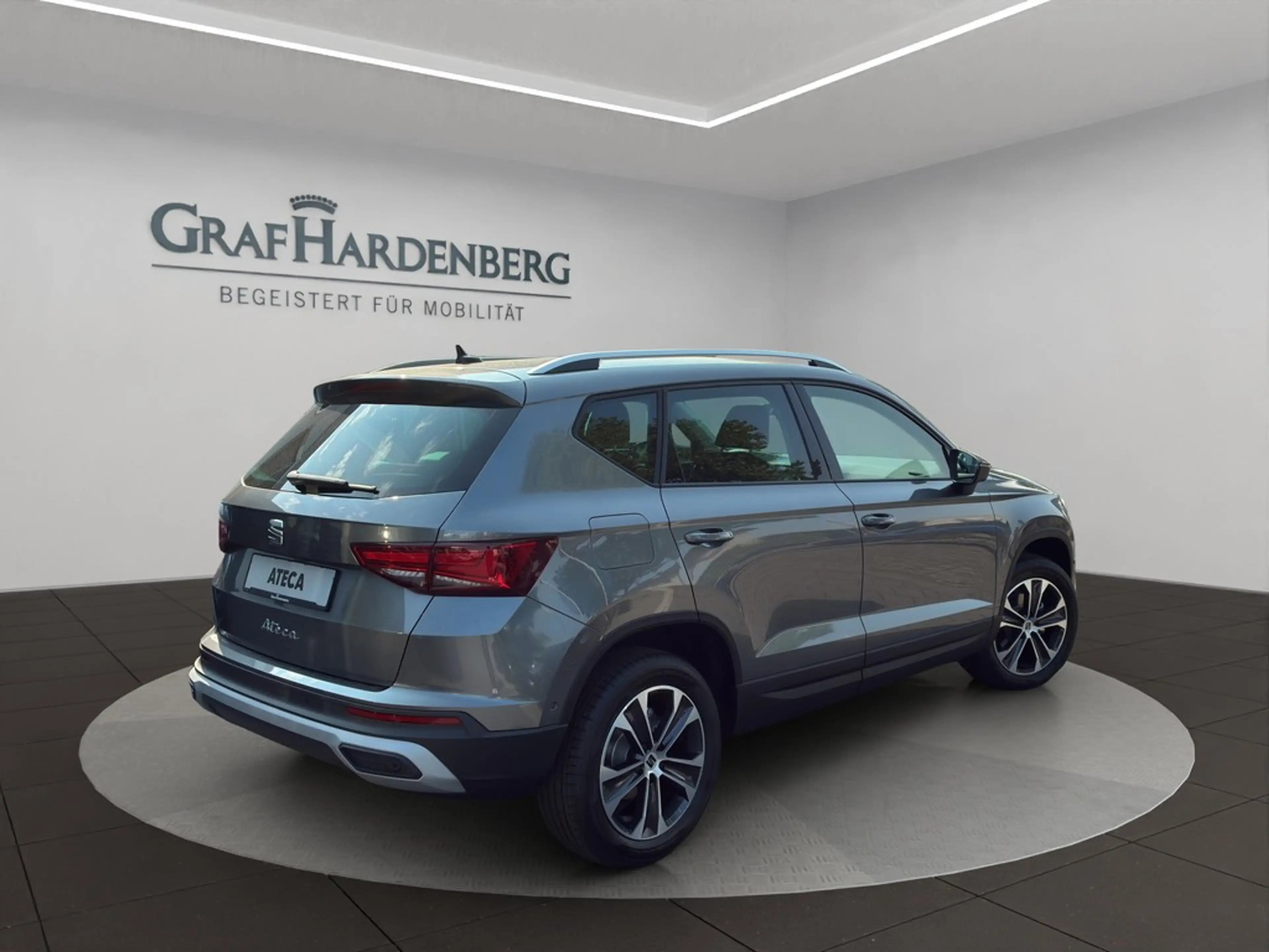 SEAT Ateca Road Edition 1.5 TSI 110 kW (150 PS) 7-Gang DSG — photo 6