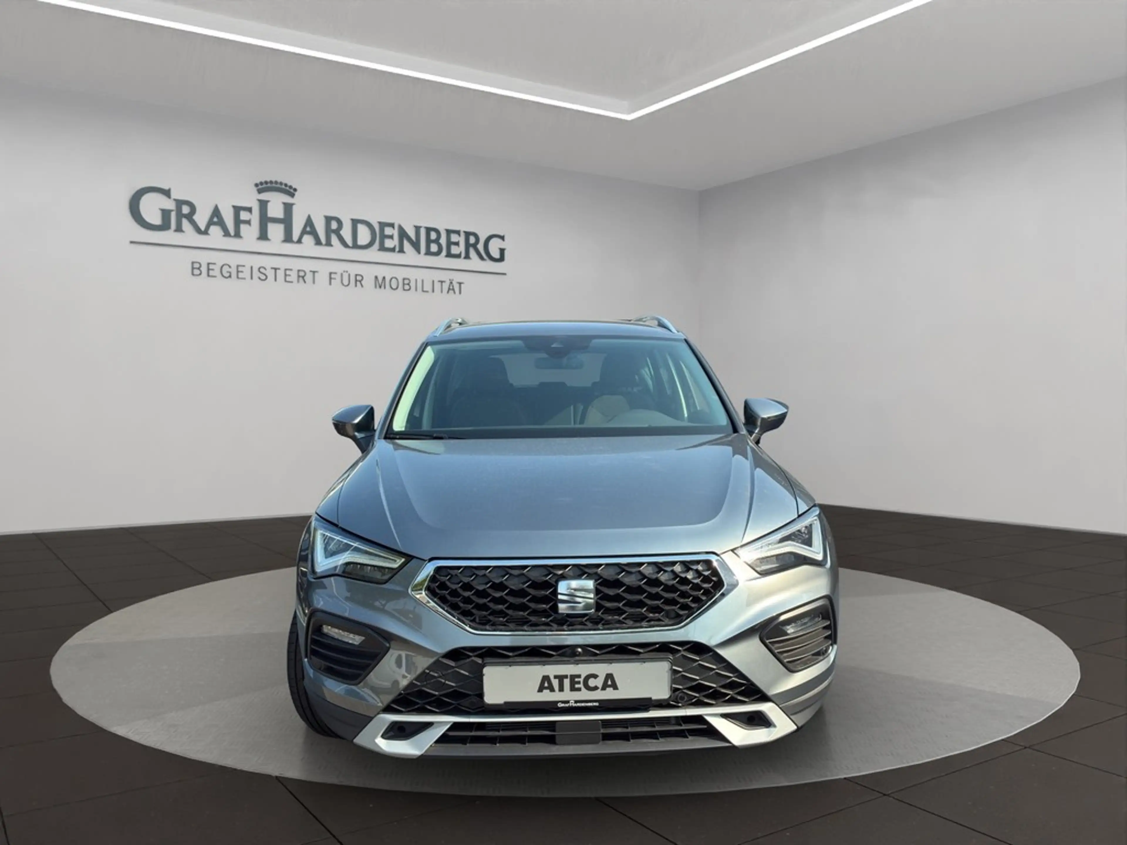 SEAT Ateca Road Edition 1.5 TSI 110 kW (150 PS) 7-Gang DSG — photo 9
