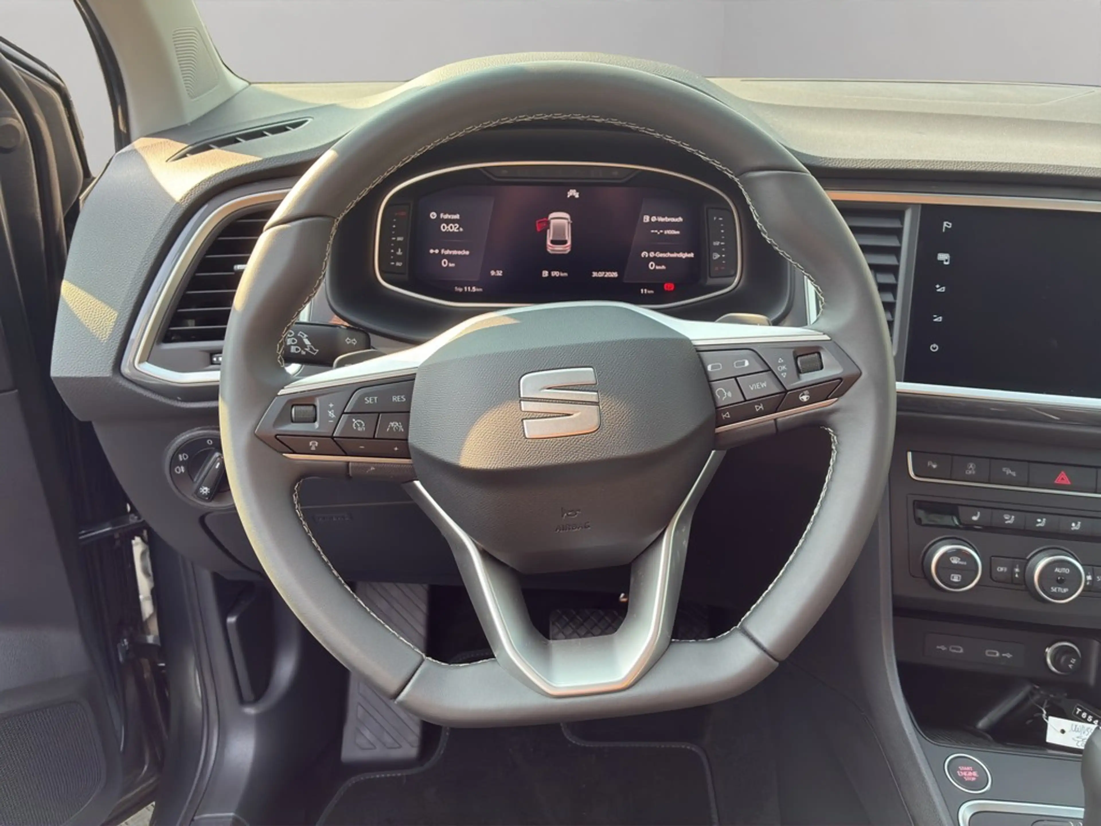 SEAT Ateca Road Edition 1.5 TSI 110 kW (150 PS) 7-Gang DSG — photo 12