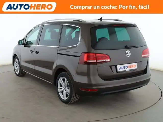 Volkswagen Sharan view 4