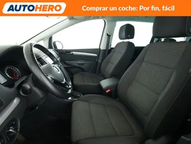 Volkswagen Sharan view 11