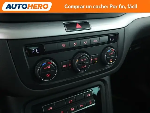 Volkswagen Sharan view 27