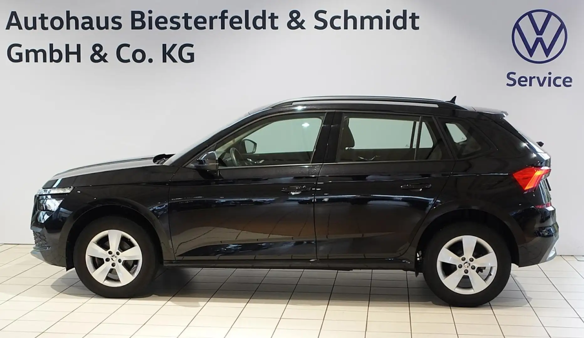 Skoda Kamiq 1.0TSI DSG LED RFK ACC APP PDC SHZ Klima Negro - 2