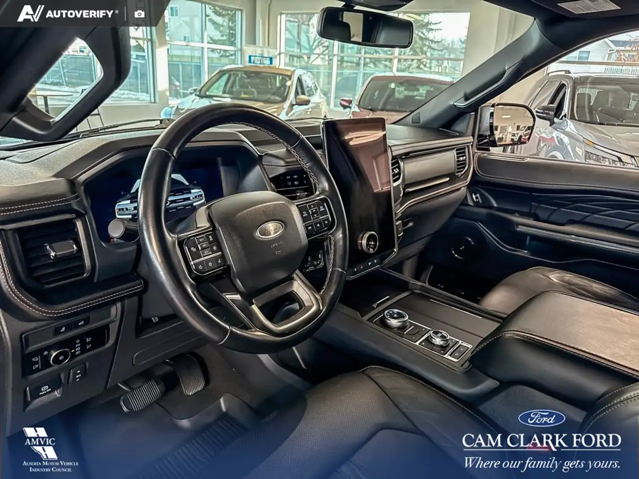 Ford Expedition снимка Ford Expedition