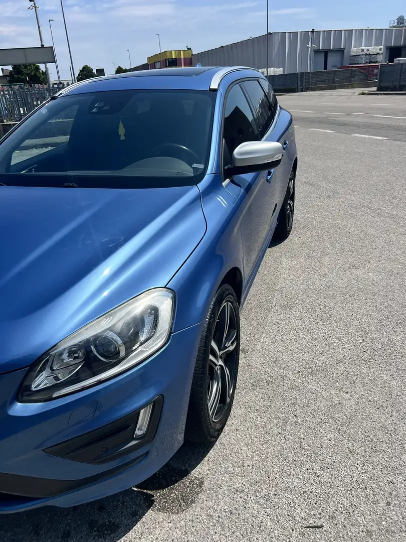 Volvo XC60 2.4 D5 R-Design - 2