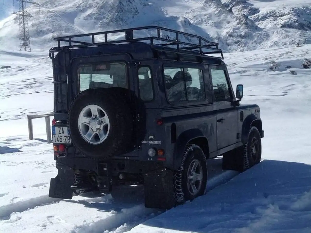 Land Rover Defender