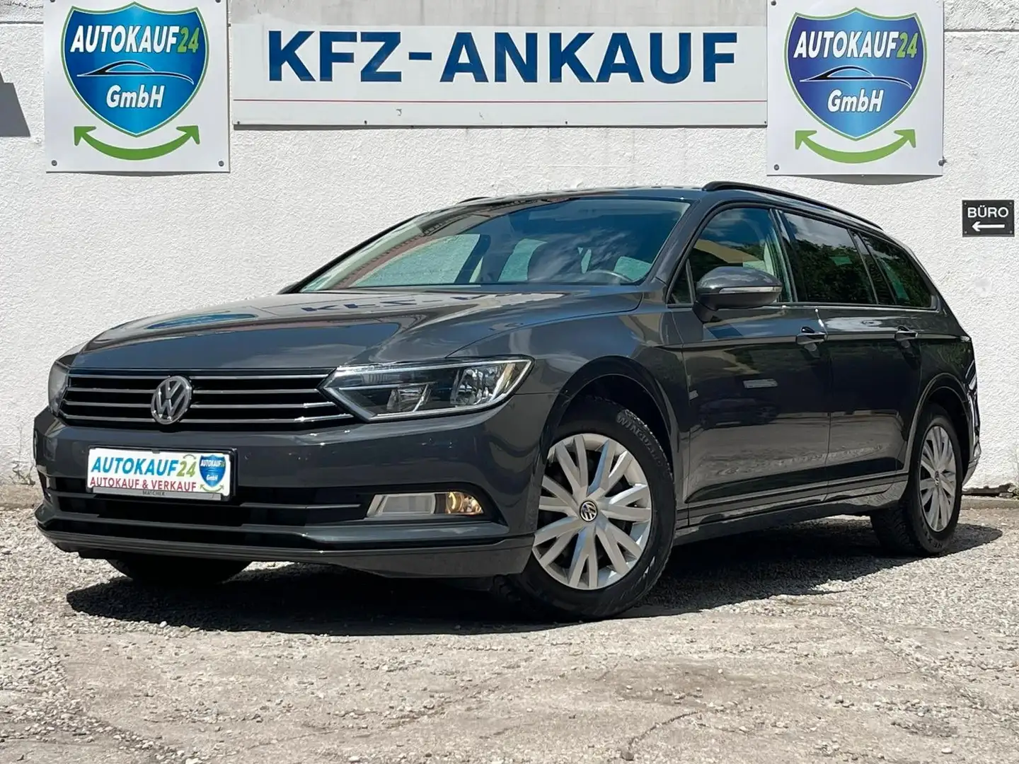 Volkswagen Passat Variant BMT/Start-Stopp * PDC*NAVI* Autom Grau - 1