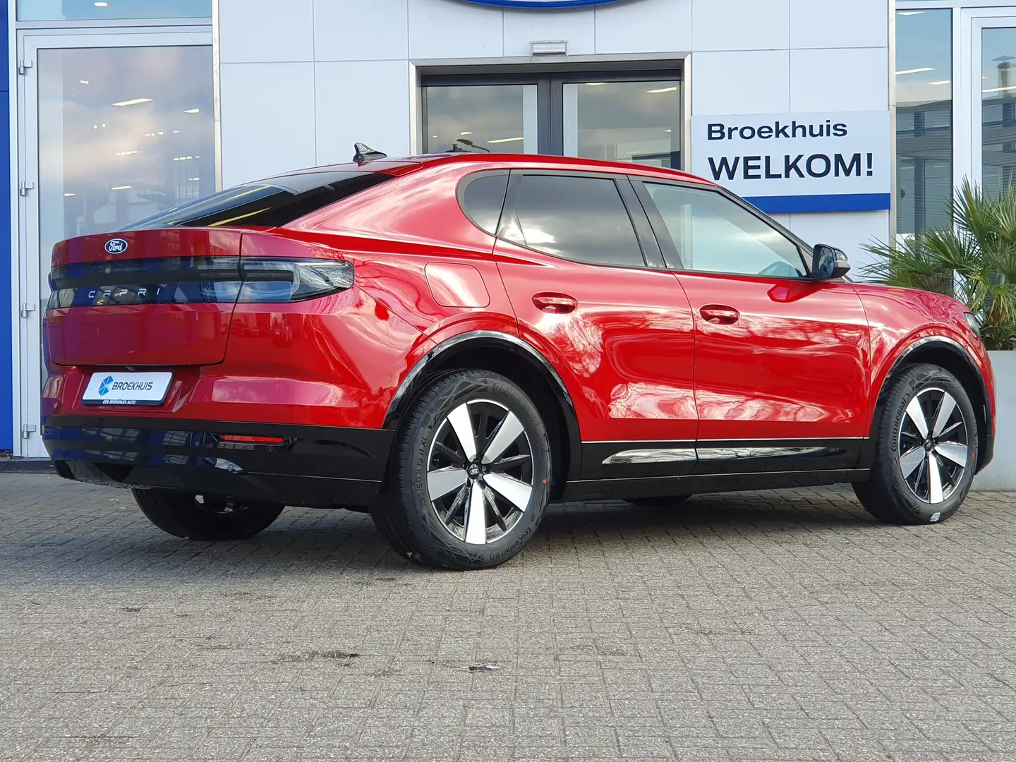 Ford Capri Ext Range RWD 77 kWh Rojo - 2