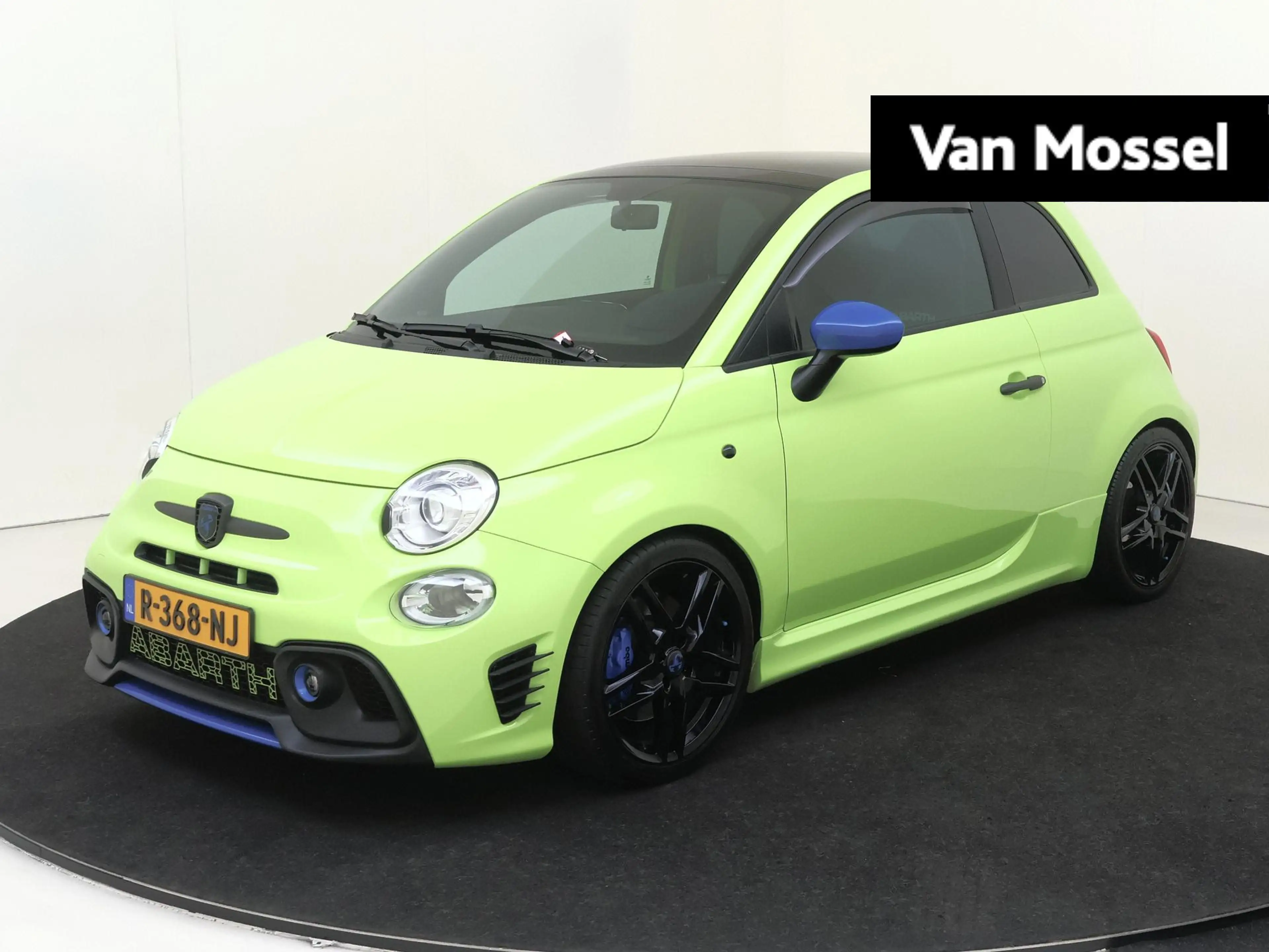 Fiat 500C Abarth 1.4 T-Jet Esseesse 70th Anniversary Competitzione