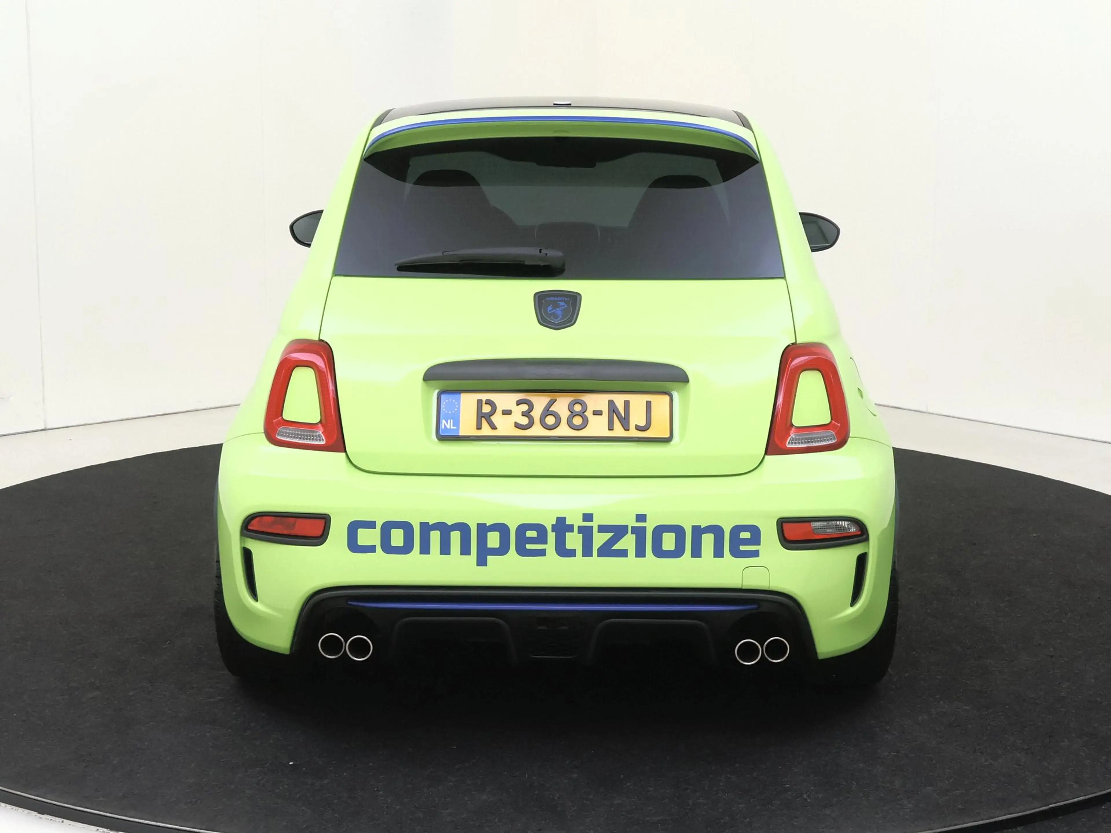 Fiat 500C Abarth 1.4 T-Jet Esseesse 70th Anniversary Competitzione — photo 5