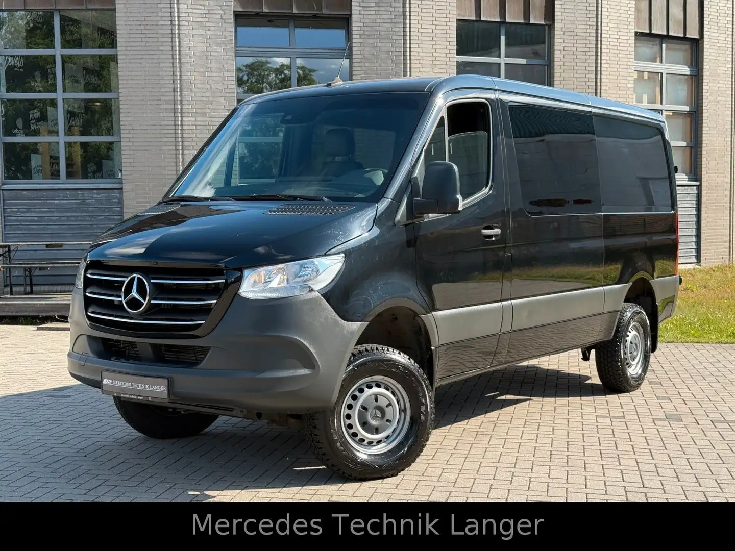 Mercedes-Benz Sprinter III Kasten RWD/AWD 419 CDI RWD L2 4X4 Noir - 1