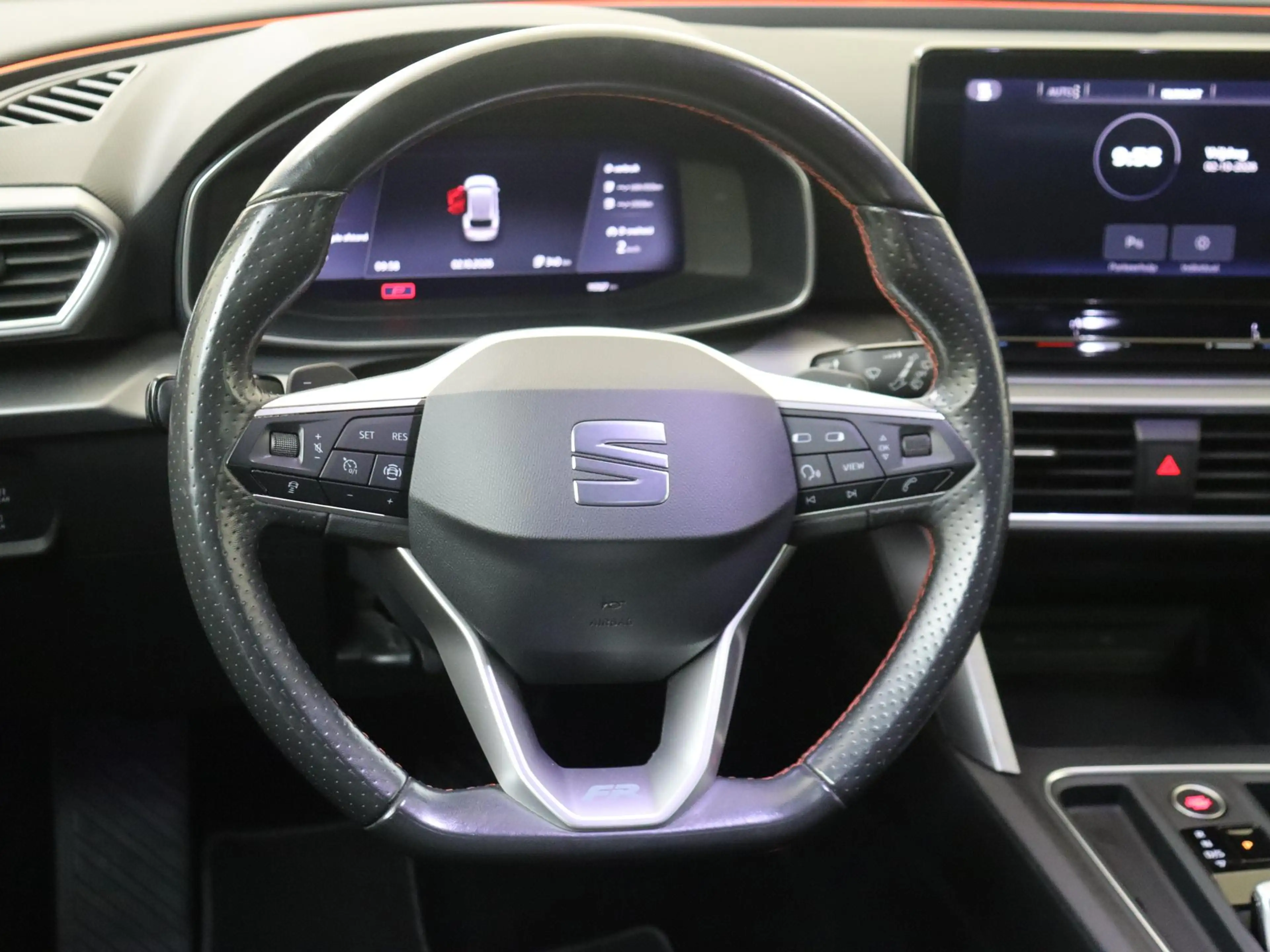 SEAT Leon e-Hybrid Sportstourer 1.4 TSI eHybrid PHEV FR Business Inte — photo 10