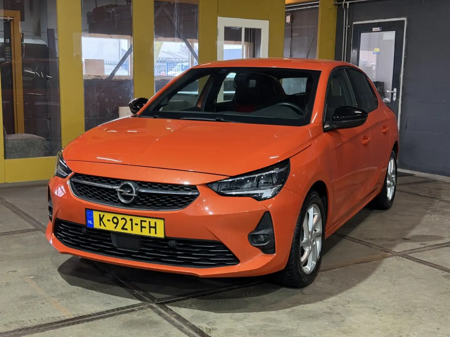 Opel Corsa 1.2 GS Line Orange - 1