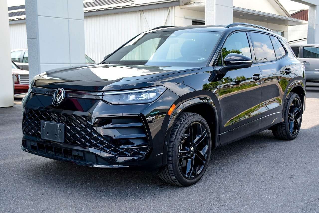 2026 Volkswagen Tiguan Comfortline R-Line Black Edition — снимка 1