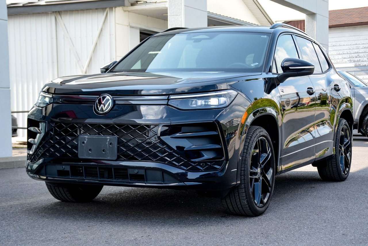 2026 Volkswagen Tiguan Comfortline R-Line Black Edition