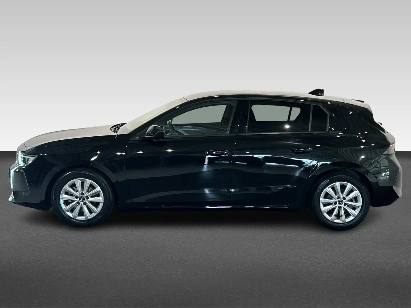 Opel Astra 1.2 Turbo 130pk Start/Stop Business Edition Schwarz - 2