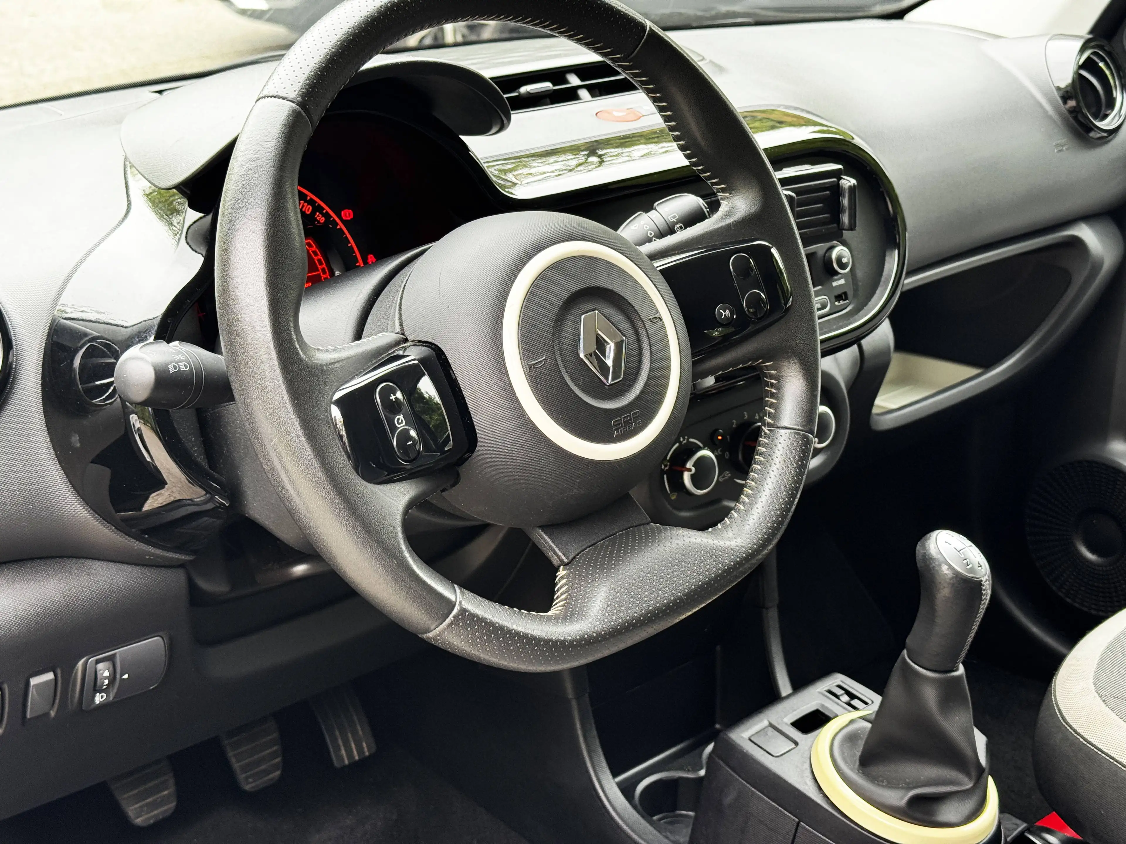 Renault Twingo Twingo 1.0i Seulement !!!58000km!!! — photo 7
