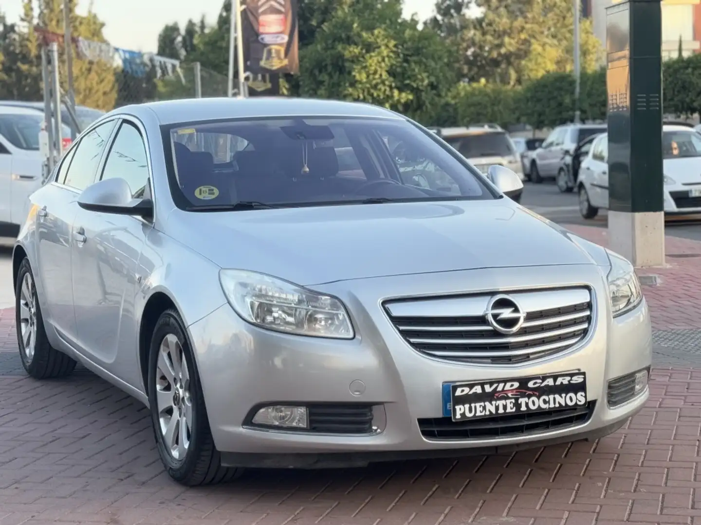 Opel Insignia 2.0CDTI Cosmo S&S 130 Gris - 1