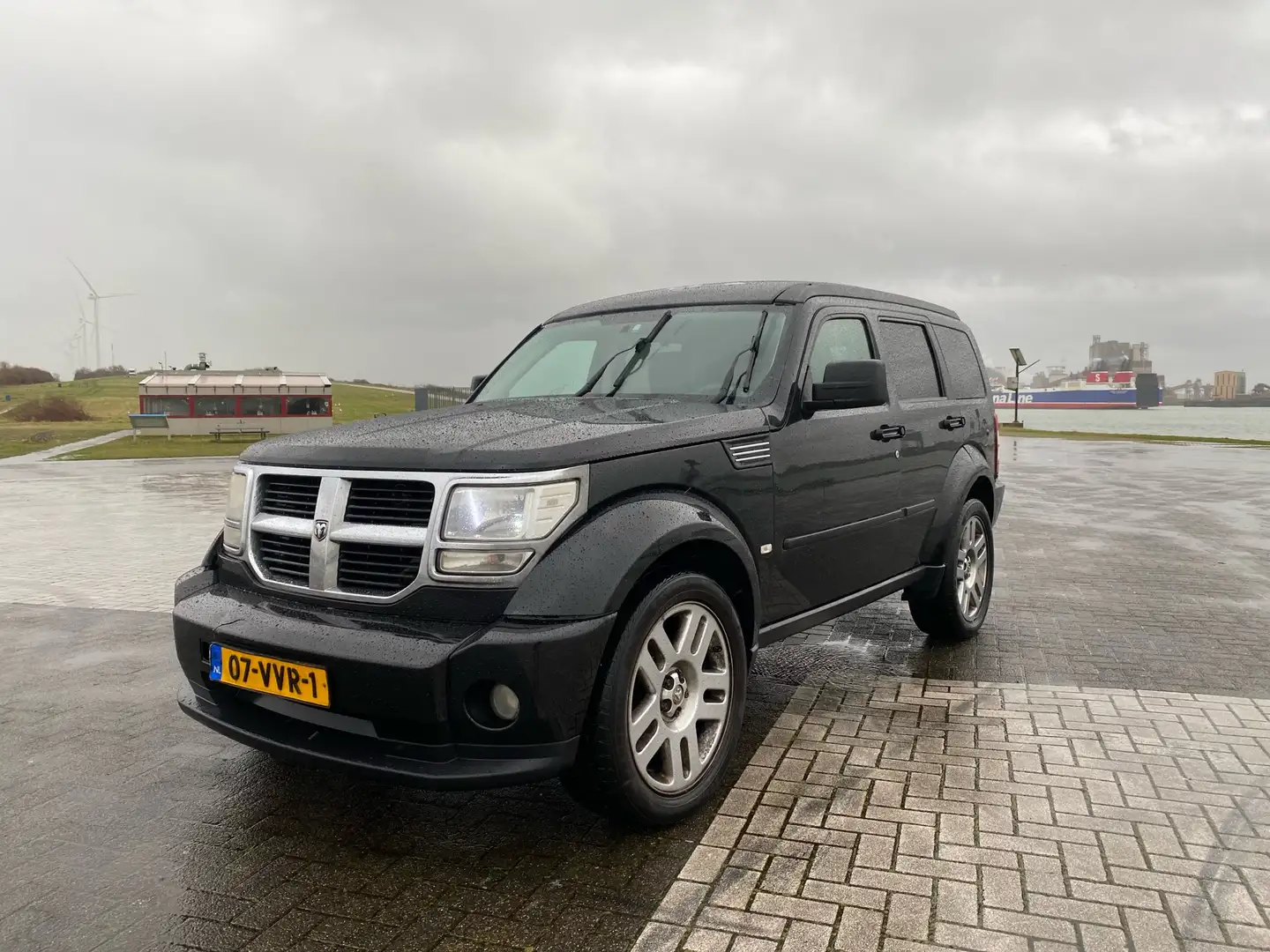 Dodge Nitro 2.8 CRD DPF SE 2WD Negru - 1