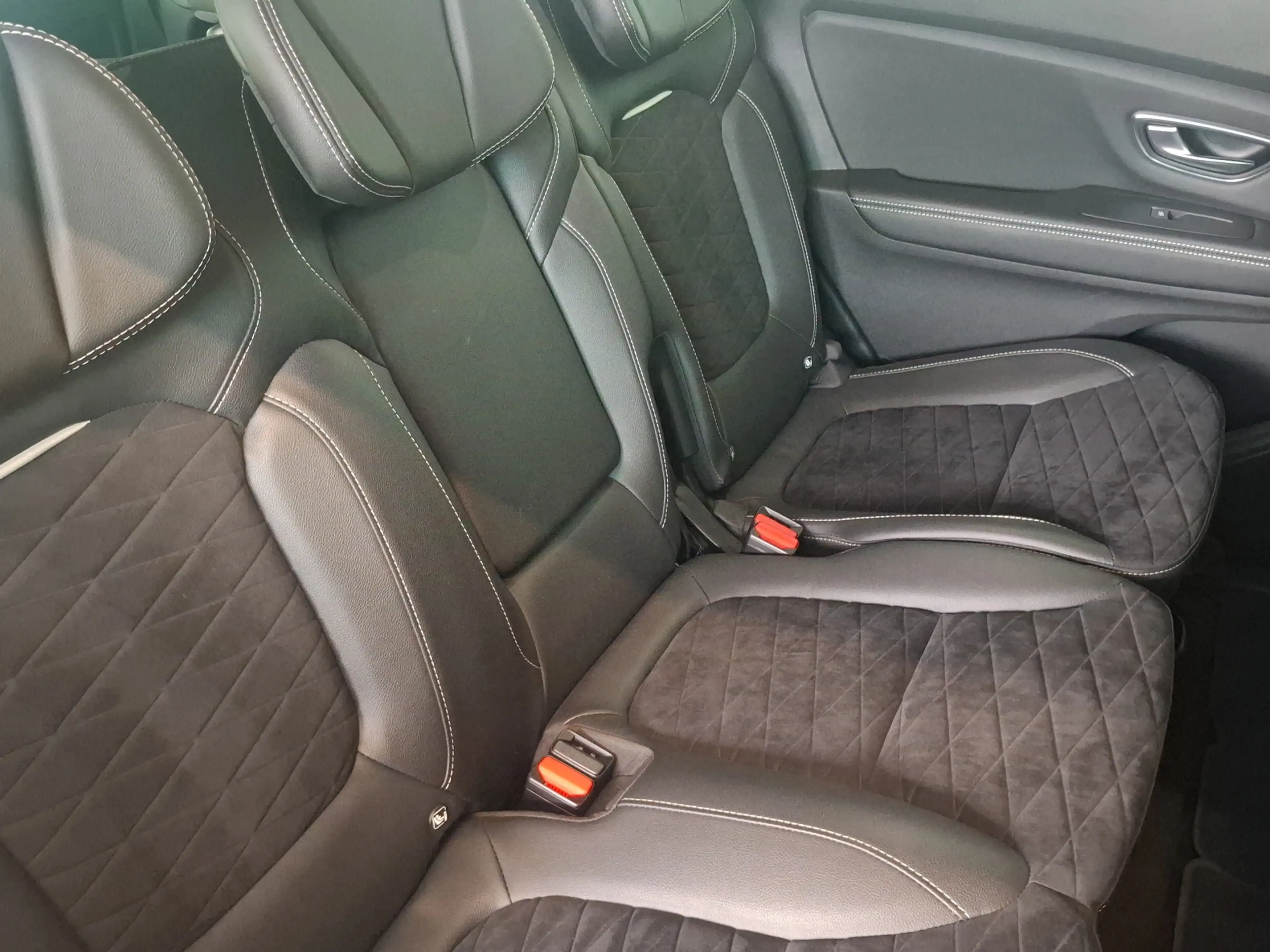 Renault Grand Scenic 1.3 TCe Executive 7p. NAVI AIRCO PDC CAM — photo 10