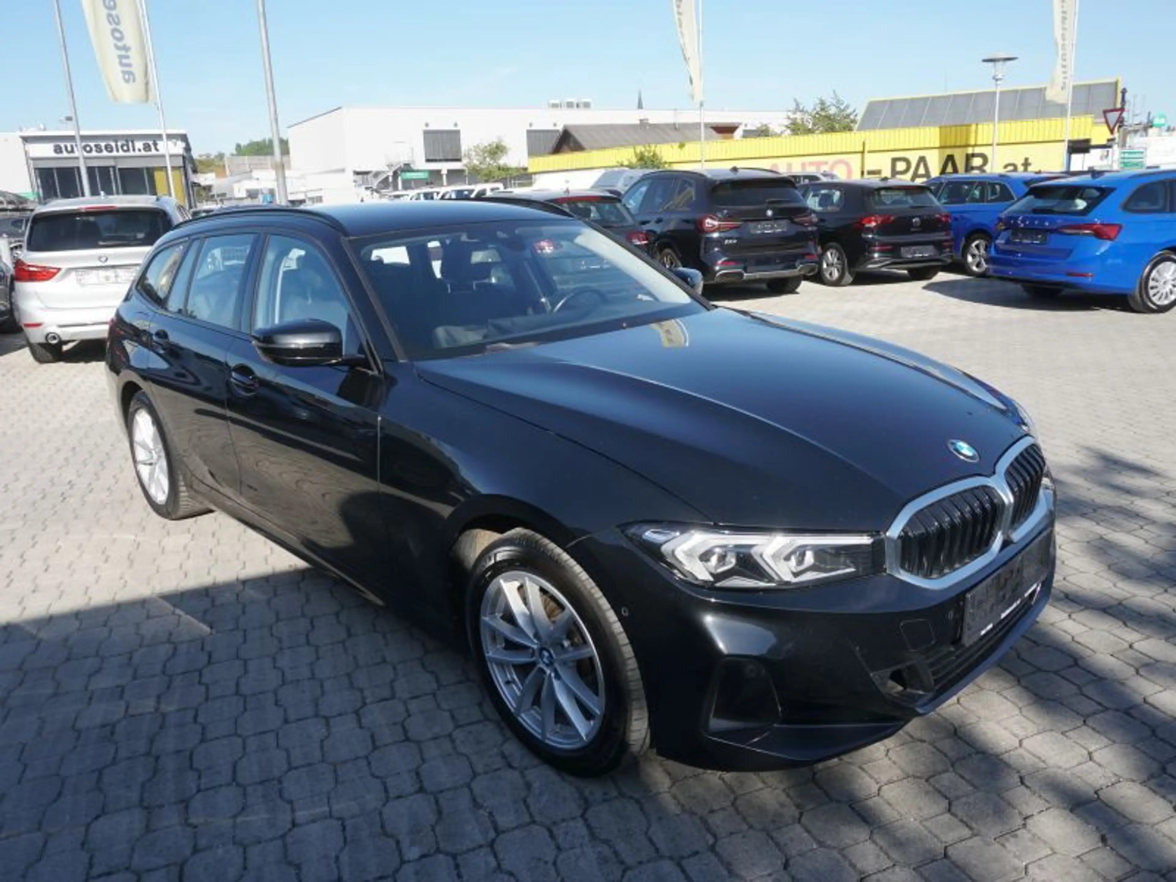 BMW 316 d Touring Aut. *WIDESCREEN* — photo 3
