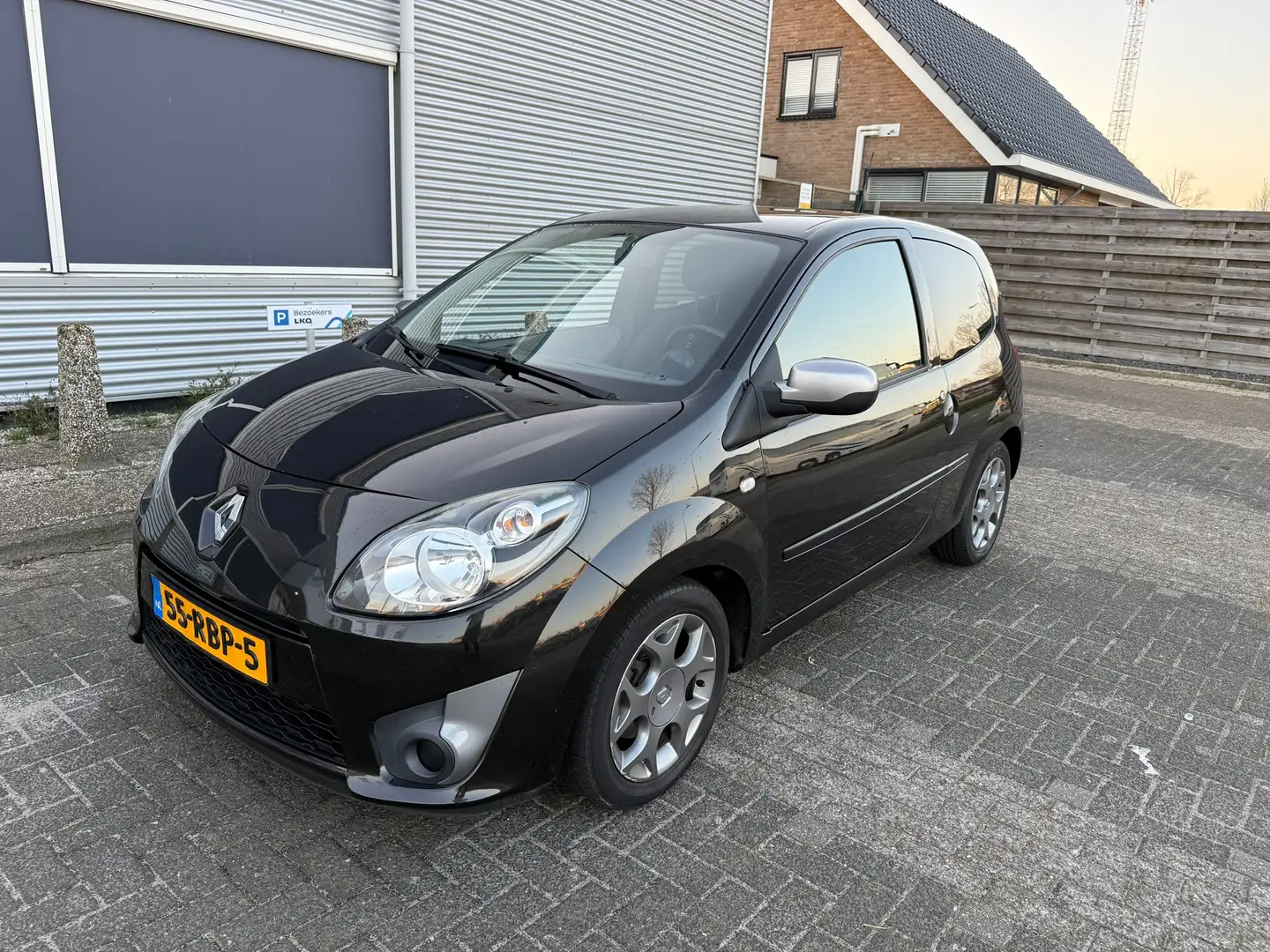 Renault Twingo 1.2-16V Collection 3-Drs Airco! Bj:2011 NAP! Negro - 1