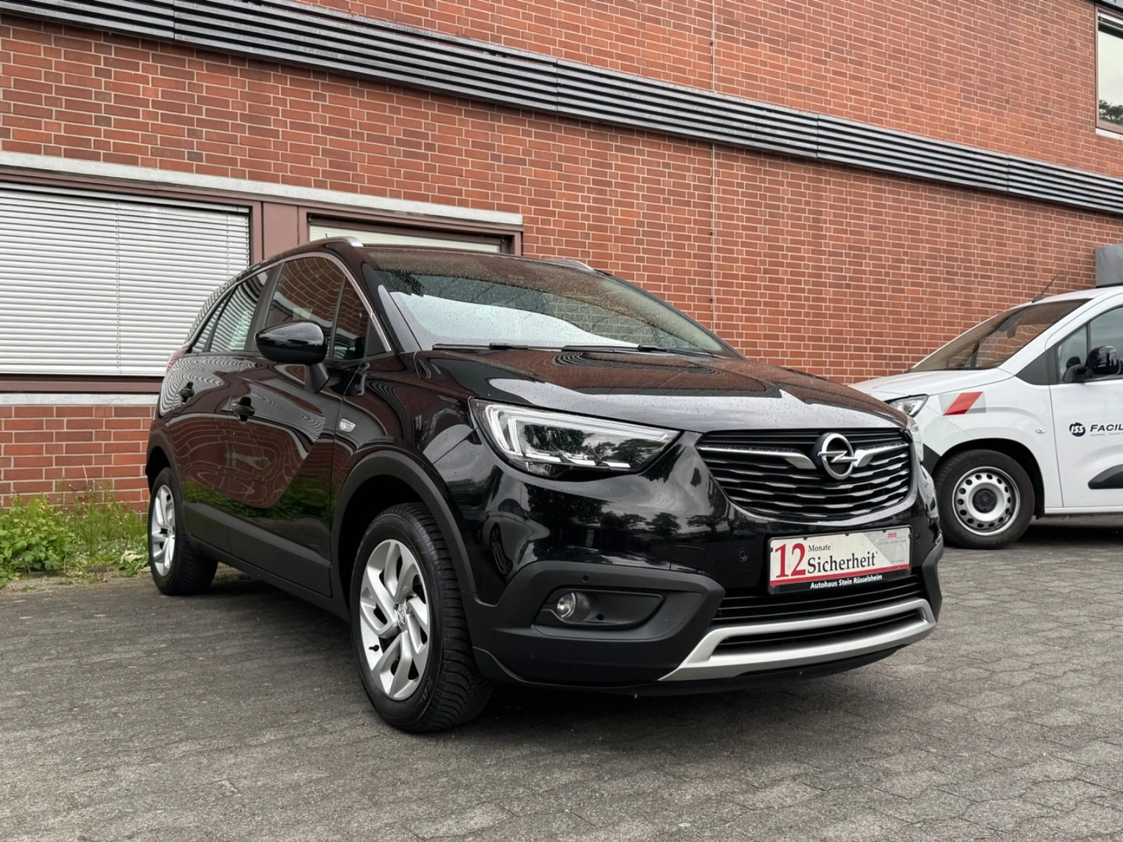 Opel Crossland X *AUTOM*LEDER*PDC*LED*AHK*CARPLAY* — photo 3