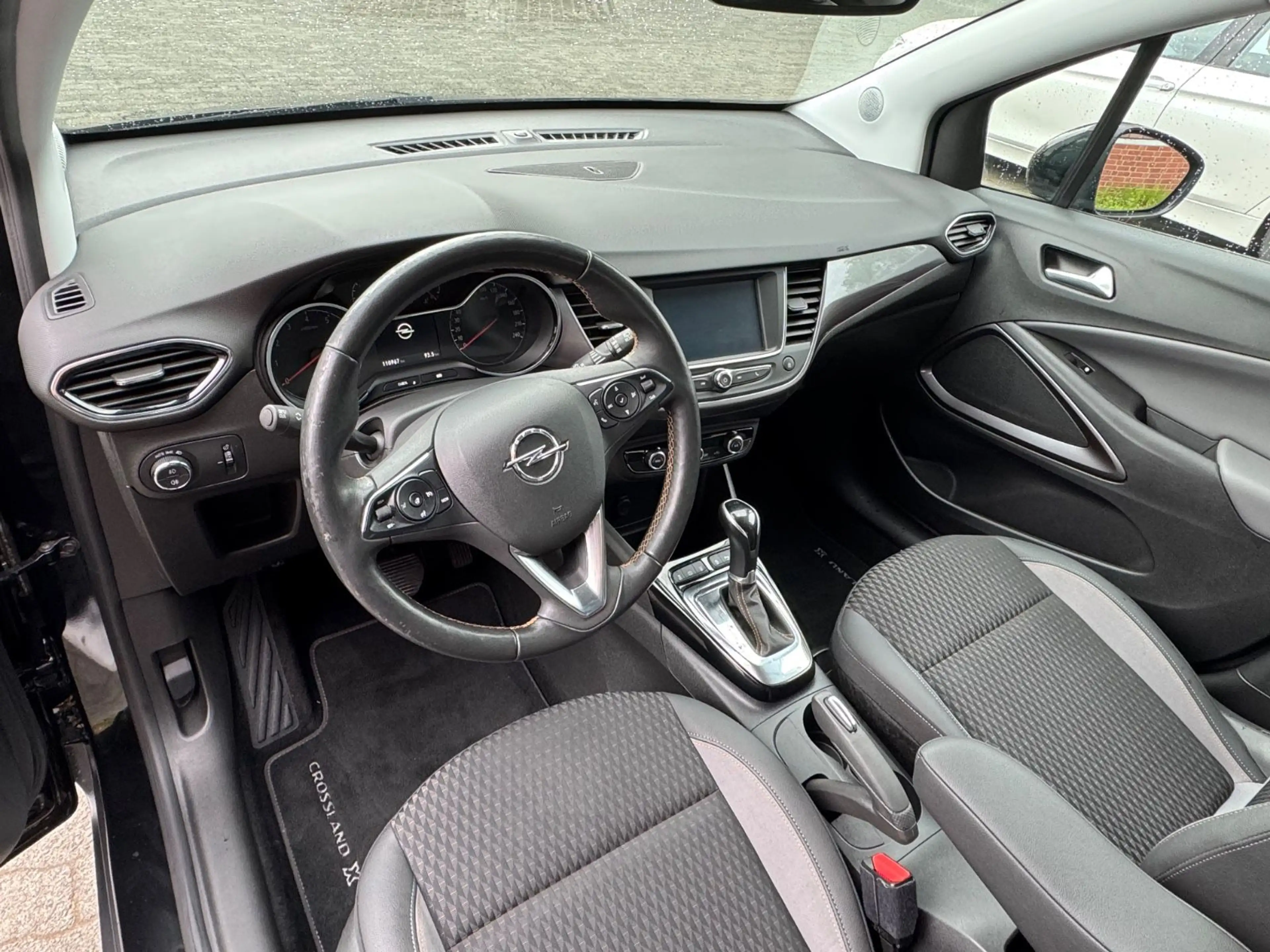 Opel Crossland X *AUTOM*LEDER*PDC*LED*AHK*CARPLAY* — photo 9