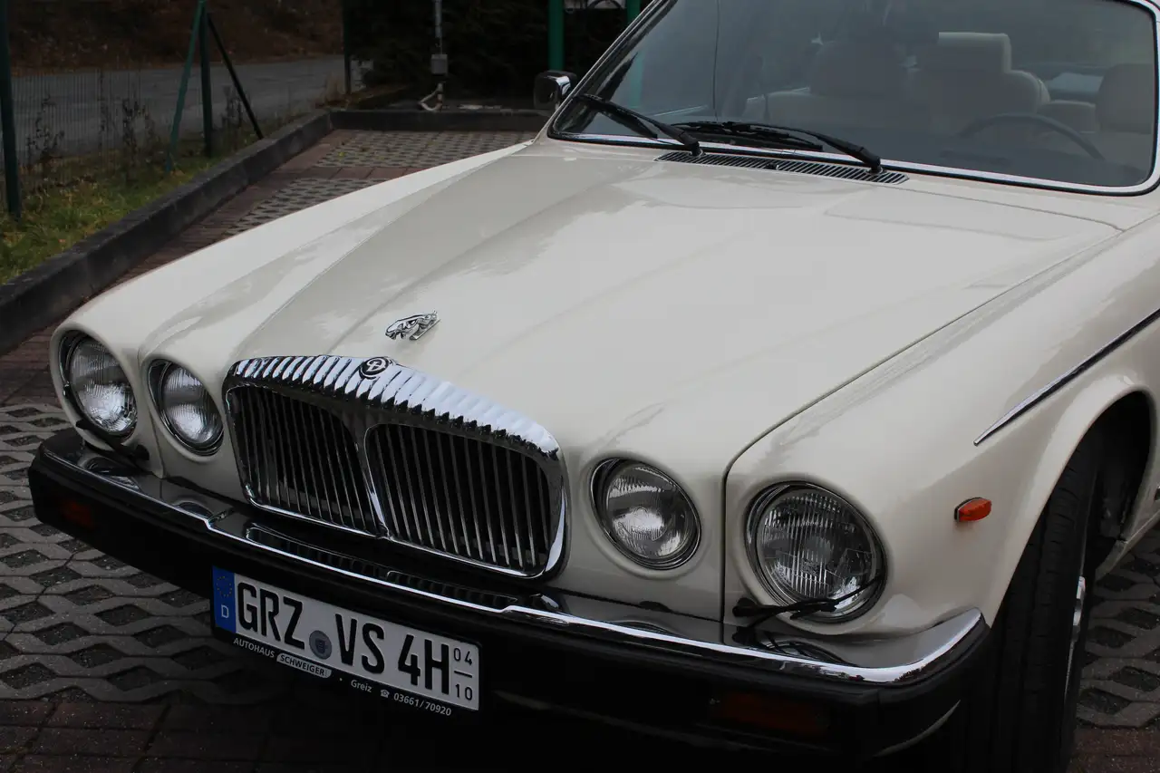 Jaguar XJ 12, Oldtimer, Daimler Double Six, foto 4