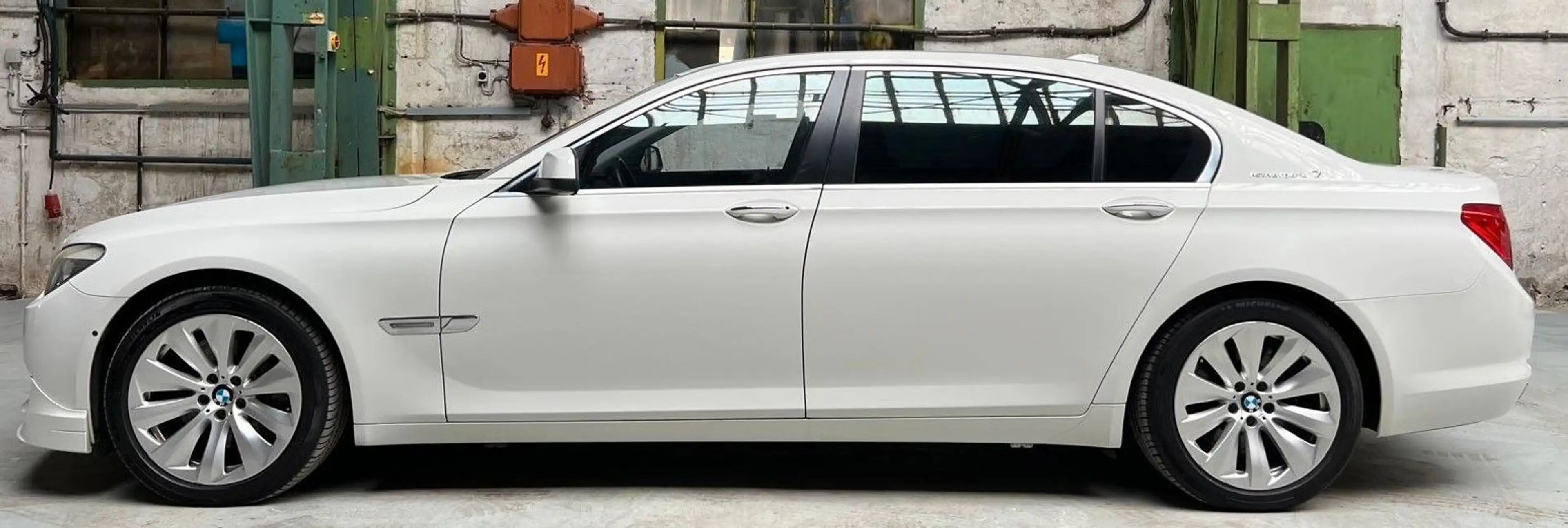 BMW Active Hybrid 7 Active Hybrid 7 Comfort Leder Xenon Navi — photo 5