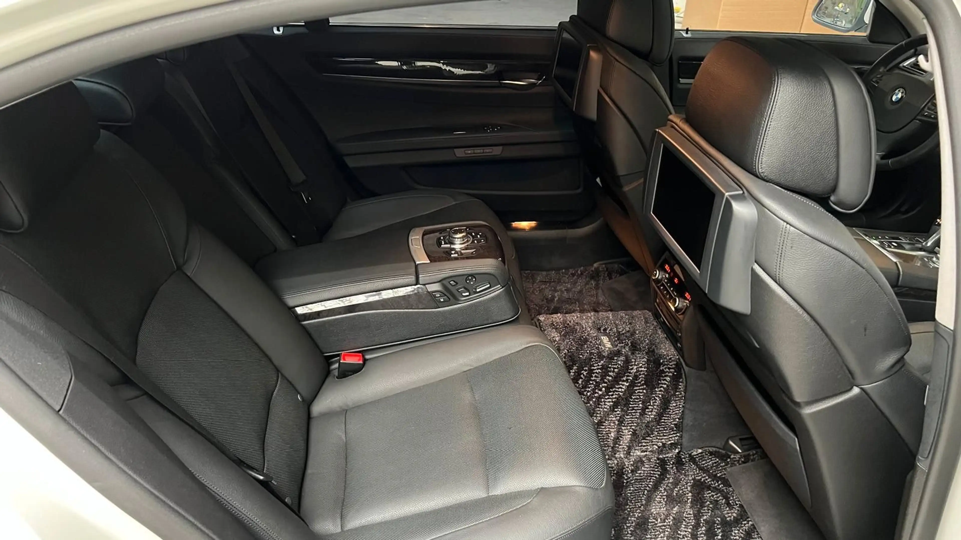BMW Active Hybrid 7 Active Hybrid 7 Comfort Leder Xenon Navi — photo 15