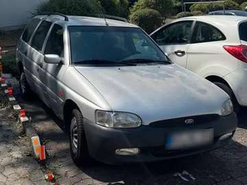 Escort Turnier Ghia