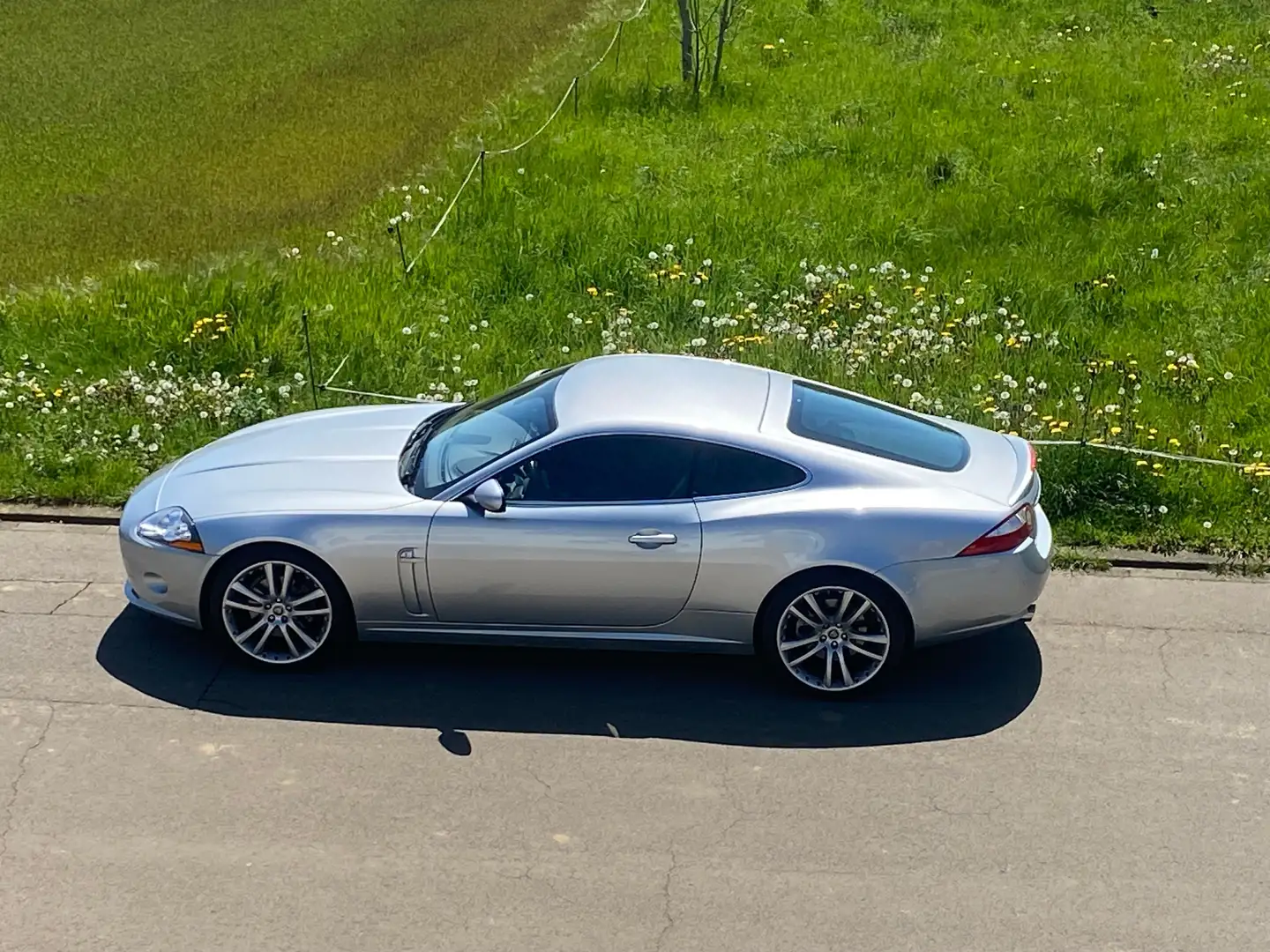 Jaguar XK8 XK8 Coupe Plateado - 1