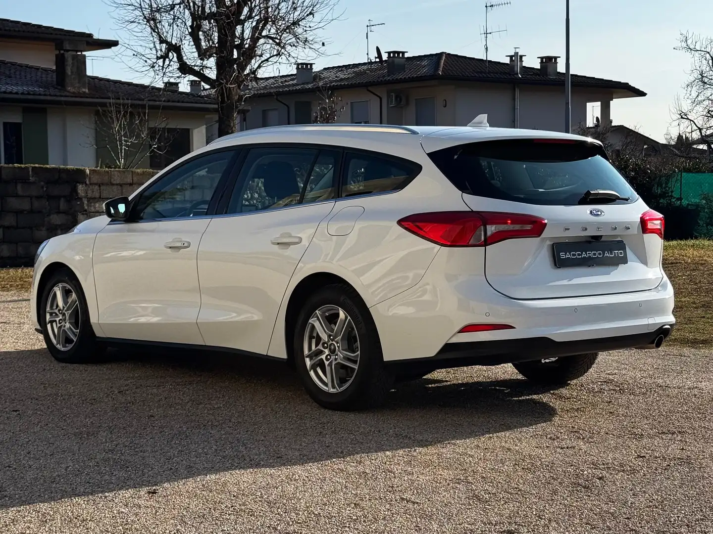 Ford Focus sw 1.5 Business Co-pilot 120cv | PREZZO PROMO Blanc - 2