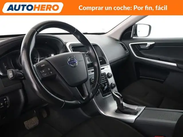 Volvo XC60 view 12