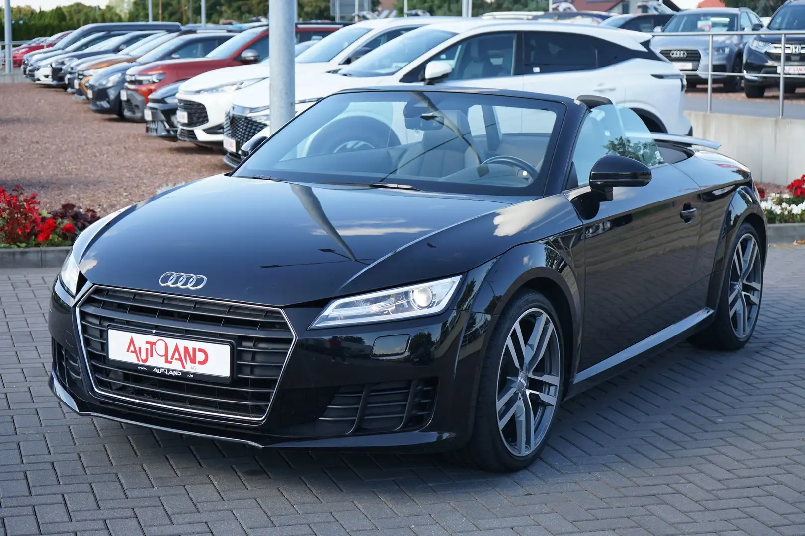 Audi TT Roadster 2.0 TFSI Xenon SHZ AAC 19Z  Alu Schwarz - 2