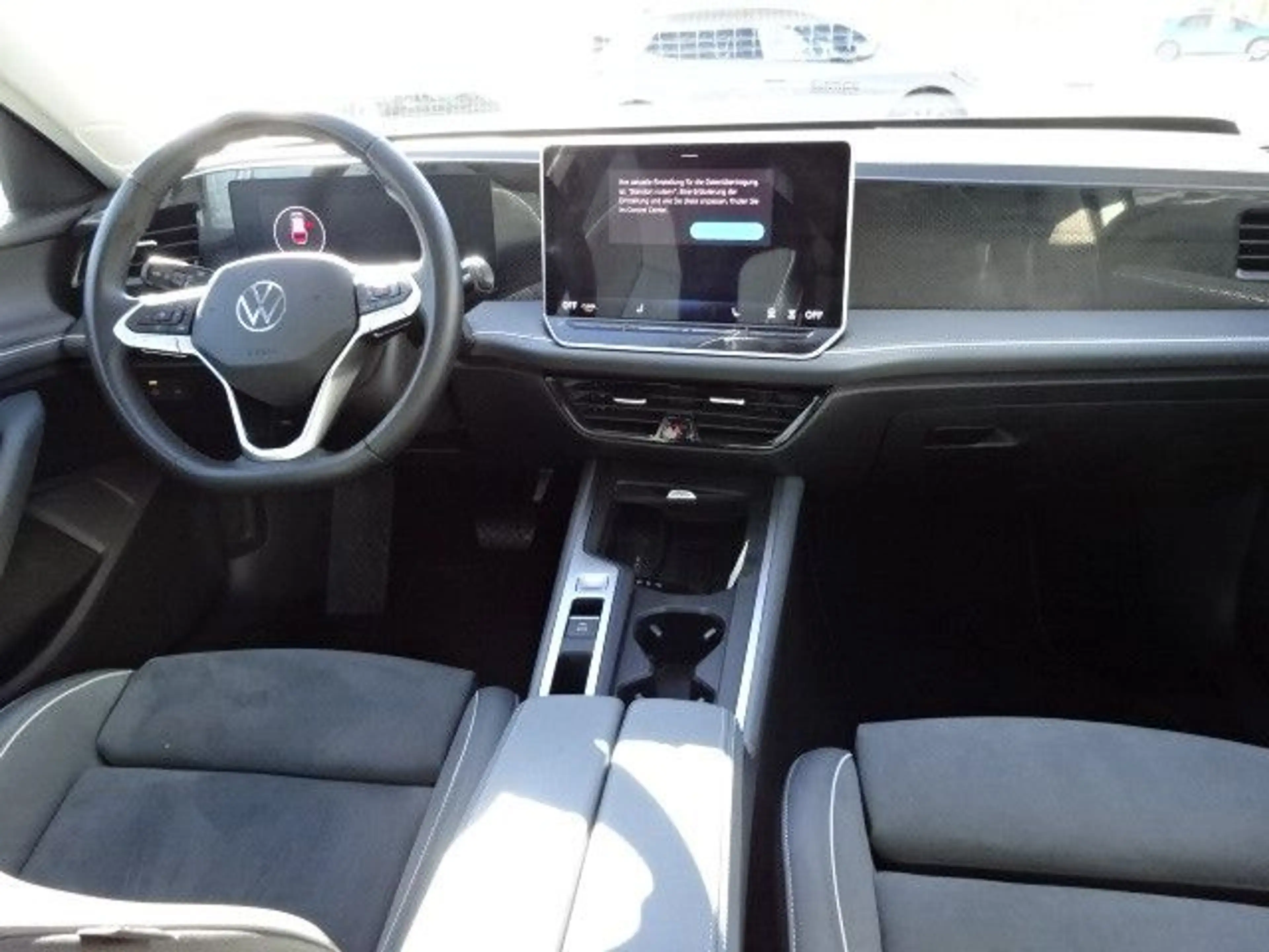 Volkswagen Passat Variant 1.5 eTSI Business*Navi*AHK*LED*SH — photo 12