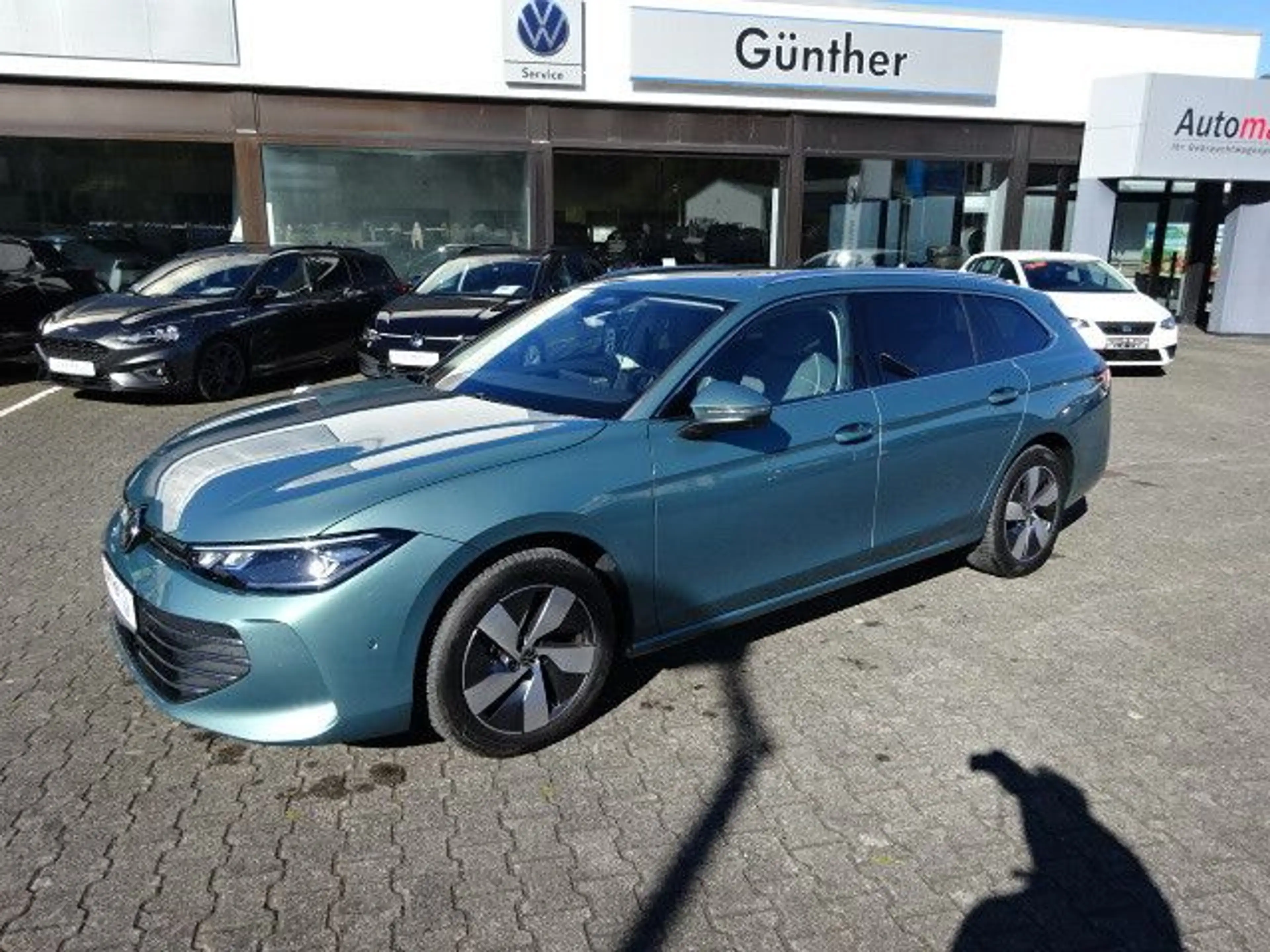 Volkswagen Passat Variant 1.5 eTSI Business*Navi*AHK*LED*SH — photo 2