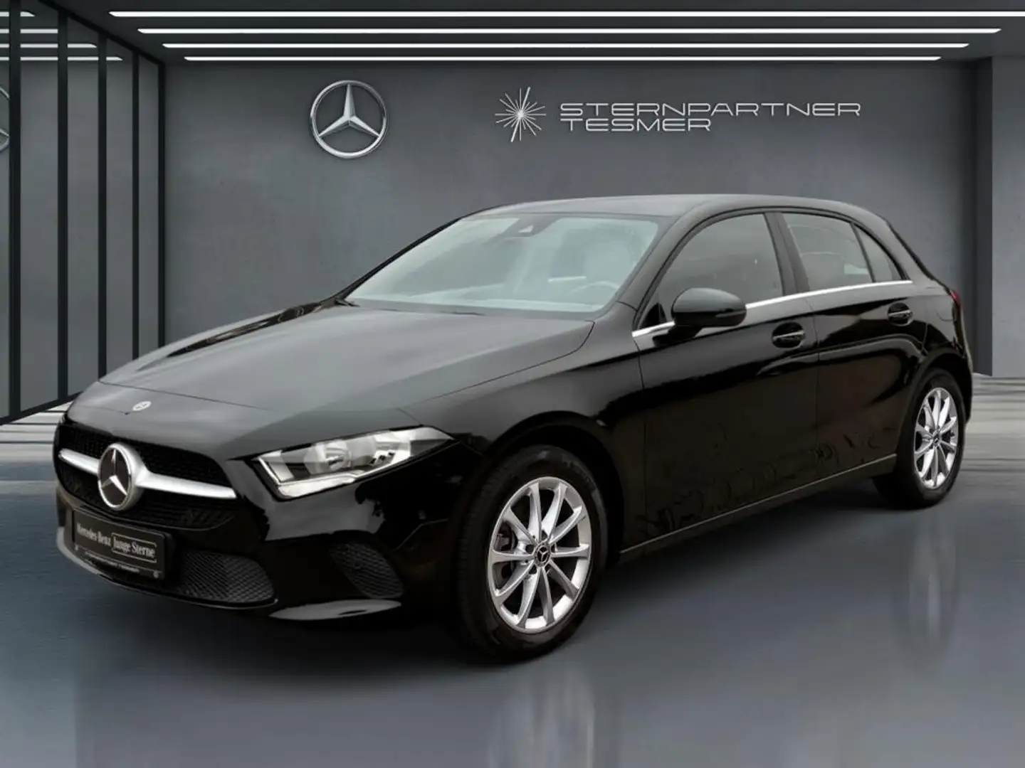 Mercedes-Benz A 250 e CarPlay MBUX SitzHz Virt.Cockpit Zwart - 1