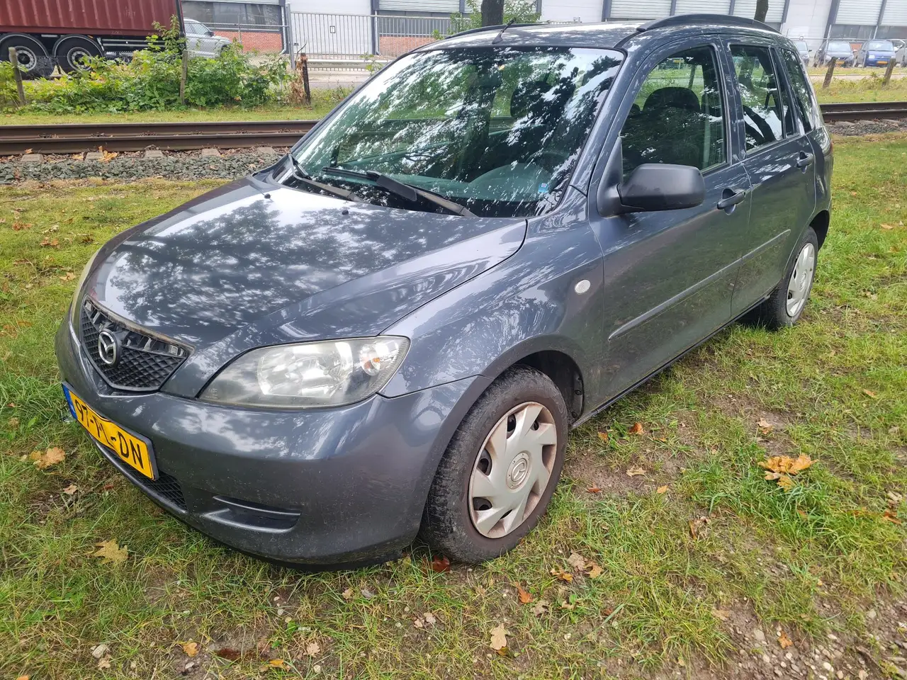 Mazda 2