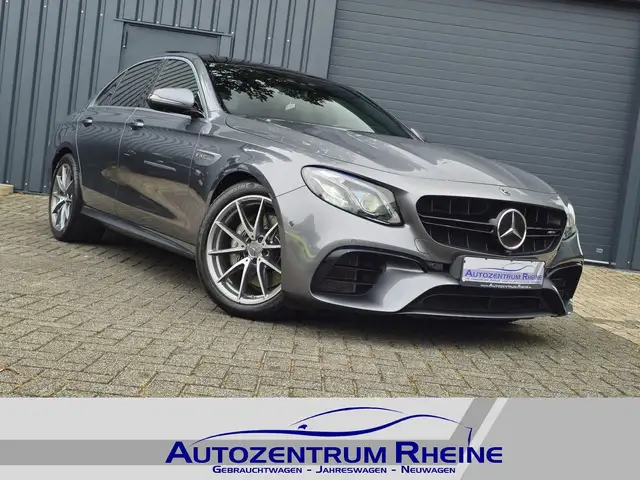 Mercedes-Benz E 63 AMG