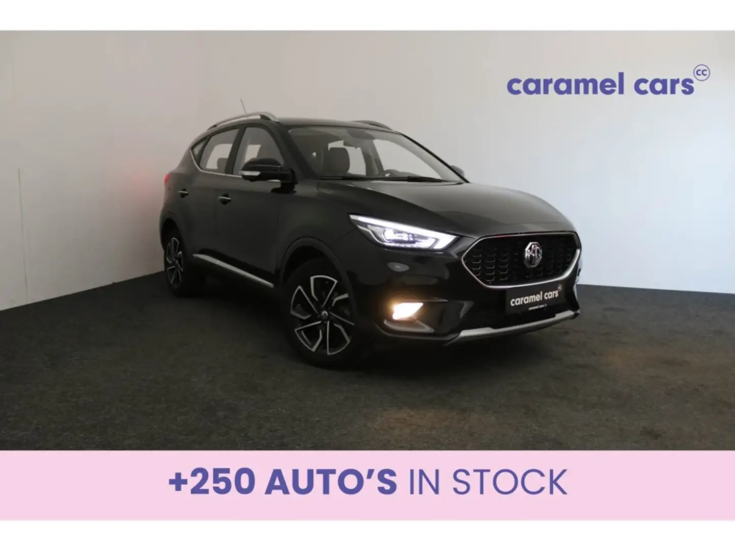 MG ZS 1.0 BENZINE AUTOMAAT *DAB*GPS*CARPLAY*CAMERA+SENSO Schwarz - 1
