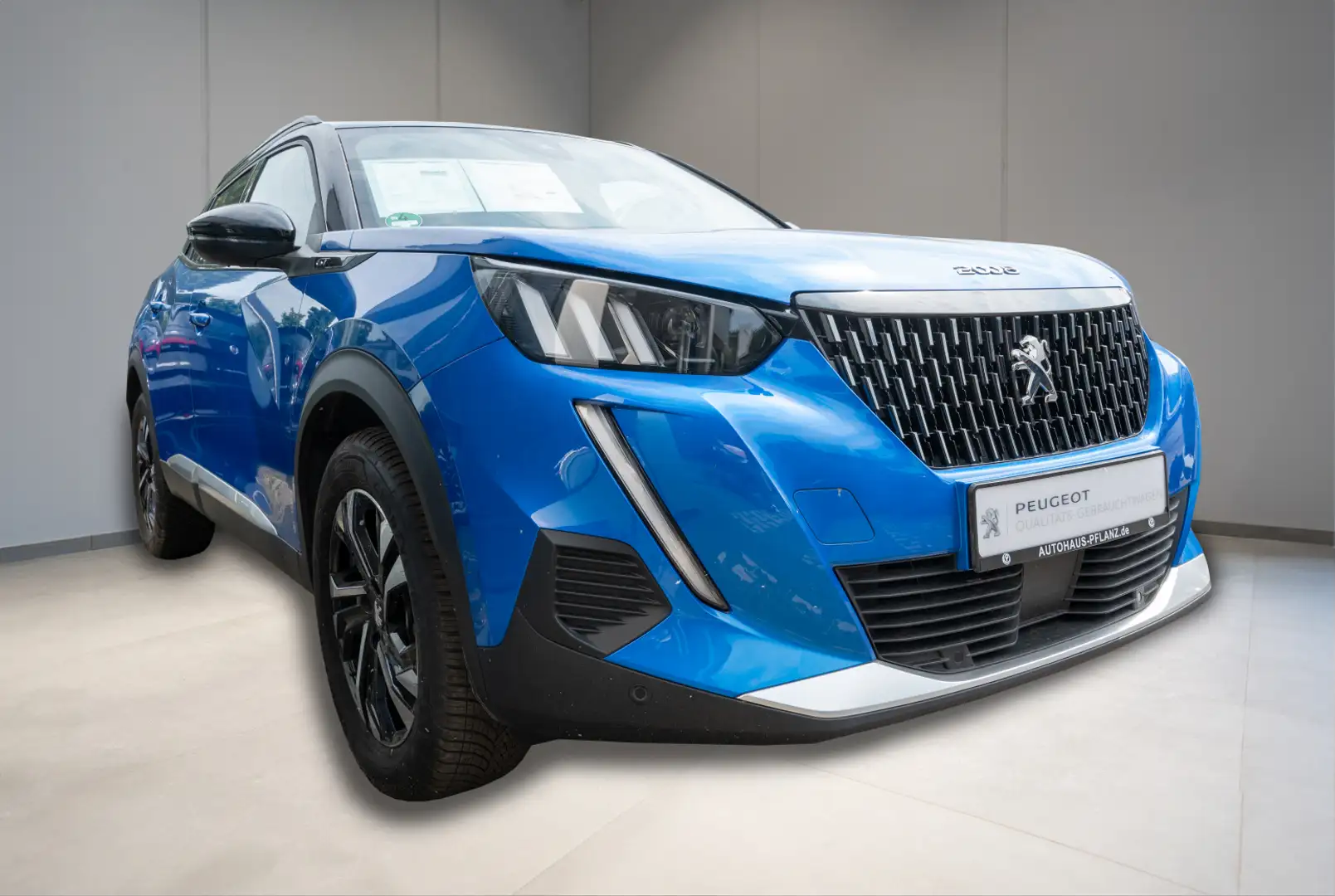 Peugeot 2008 GT 1.2 PureTech 130 Bleu - 2