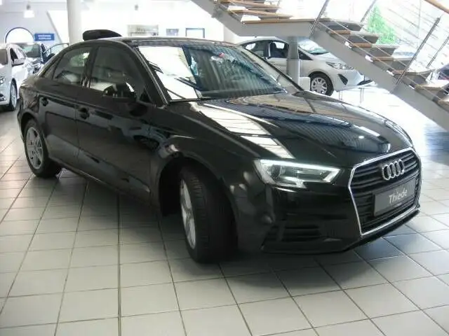 Audi A3 view 4