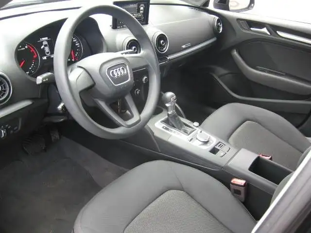 Audi A3 view 10